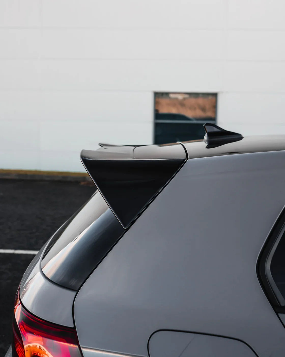 Zaero Design EVO-1 Gloss Black Rear Spoiler - VW MK8/MK8.5 GTI