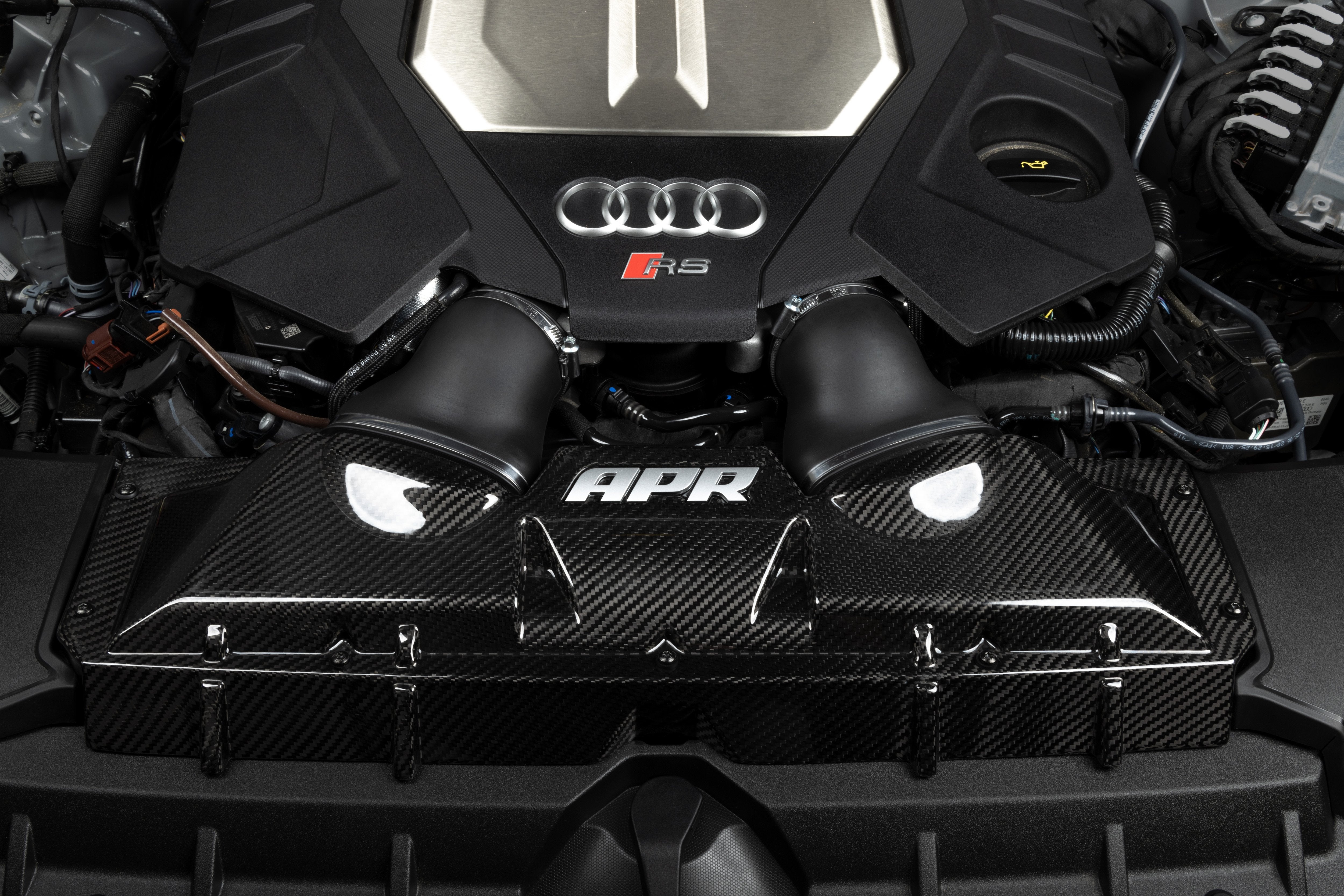 APR Carbon Fiber Intake - Audi C8 RS6/RS7 4.0T