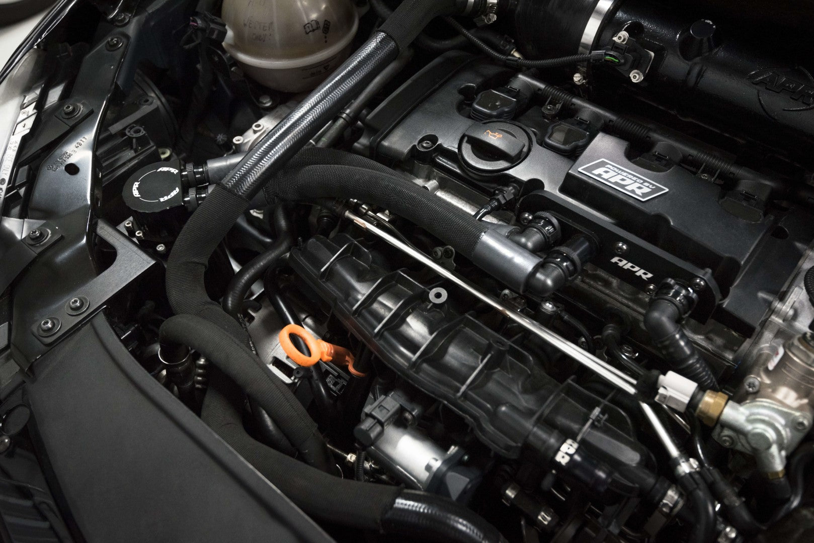 APR Catch Can Kit MK6 Golf R (NAR)